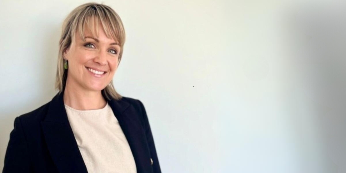 Yvonne’s Journey from Teacher to Senior Business Analyst